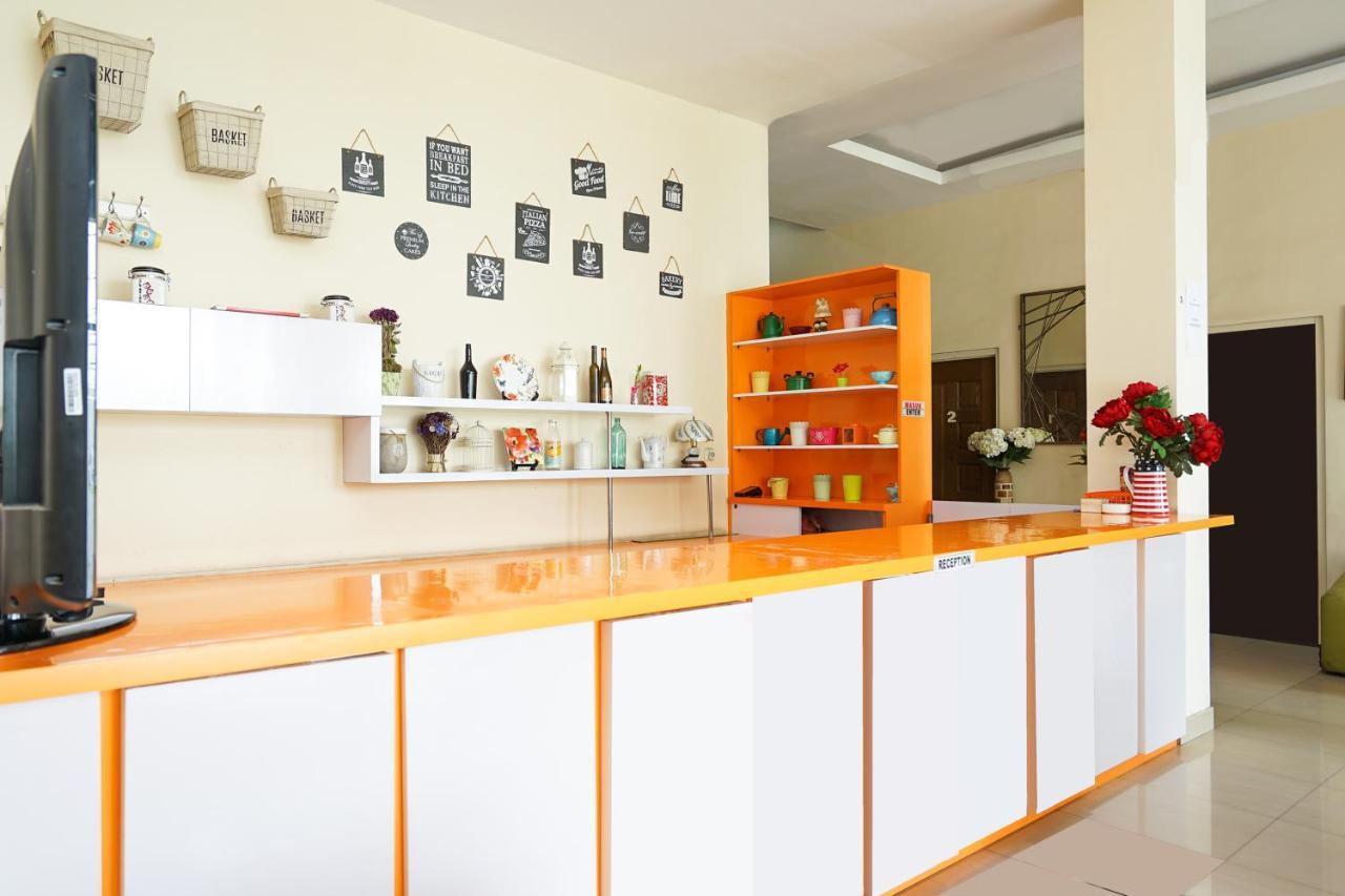 Pratisarawirya Guesthouse By Ecommerceloka Sorabaya Extérieur photo